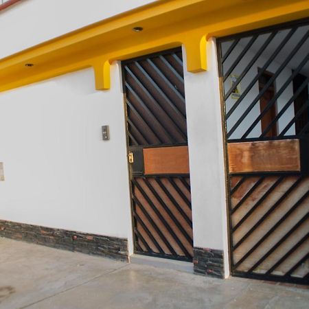 Jazmines Lodging Ica Exterior foto